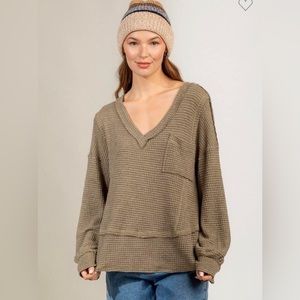 Olive Thermal V neck exposed hem